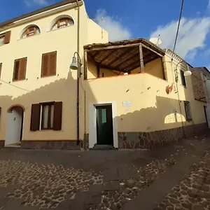 Casa Ombrina , Orosei Italie