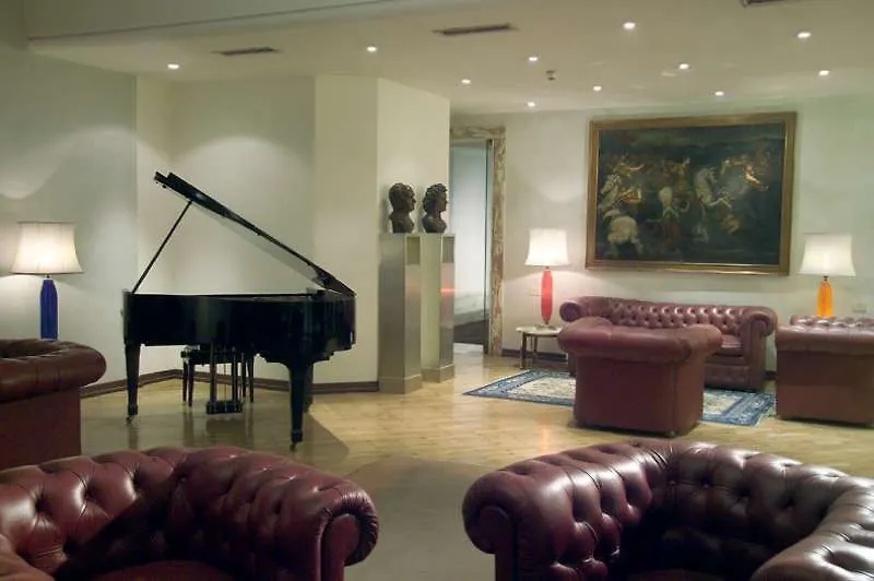 Best Western Plus Hotel Universo Rome